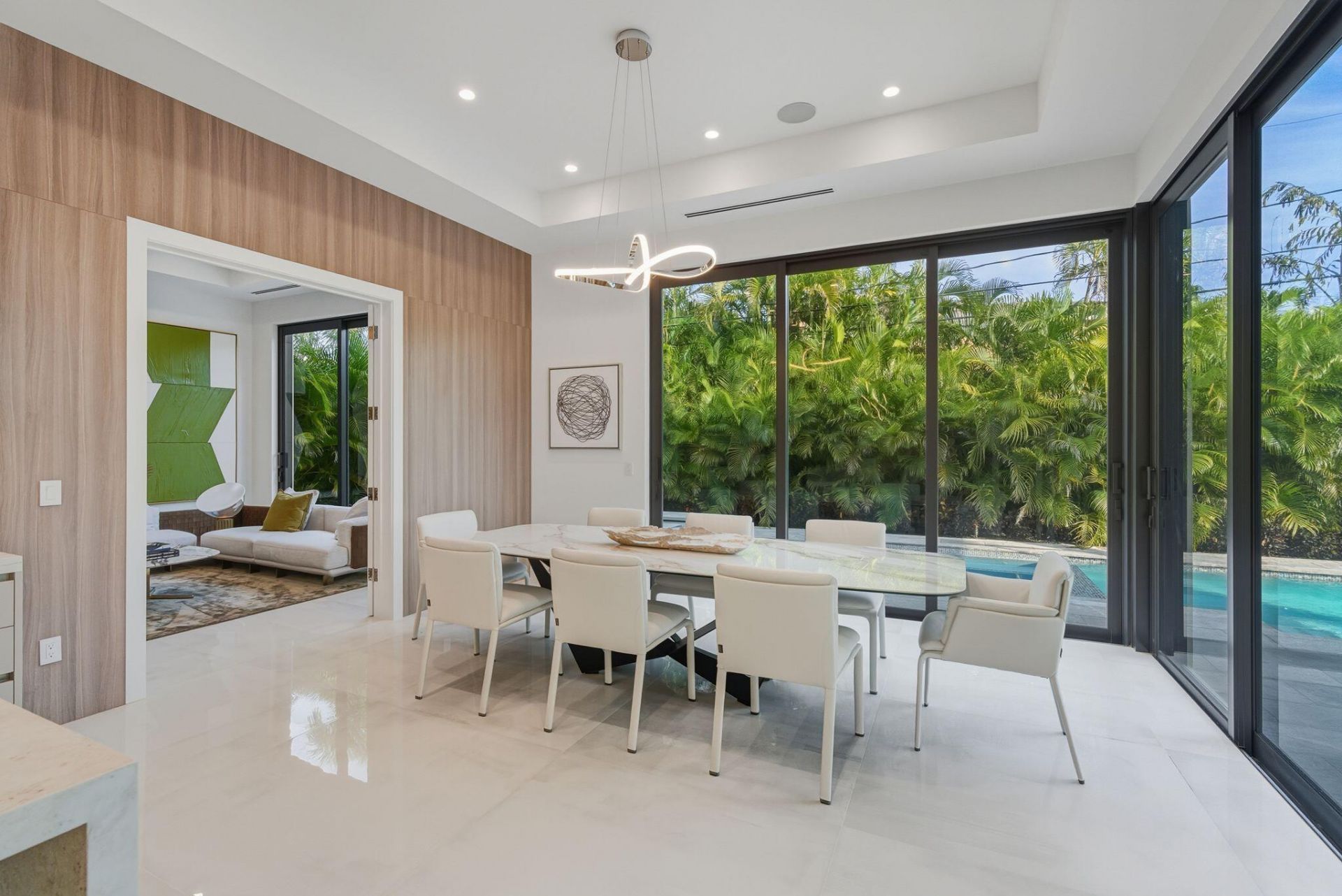 1050 NE 3rd Avenue, Boca Raton, FL 33432 Photo