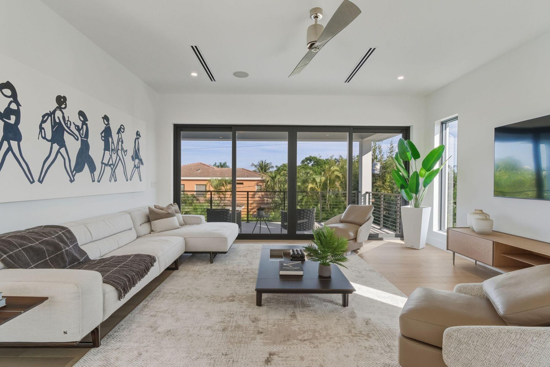 1050 NE 3rd Avenue, Boca Raton, FL 33432 Photo