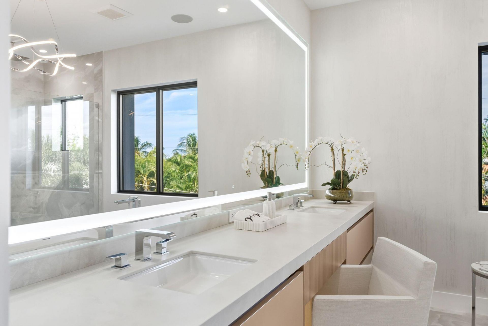 1050 NE 3rd Avenue, Boca Raton, FL 33432 Photo