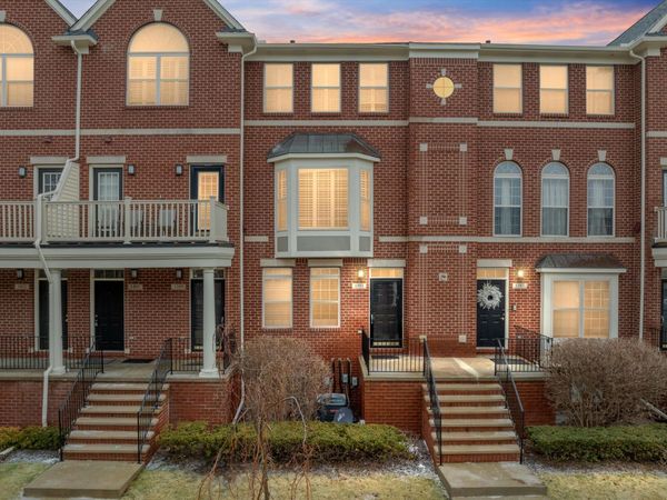 1393 Raliegh Place, Troy, MI 48084