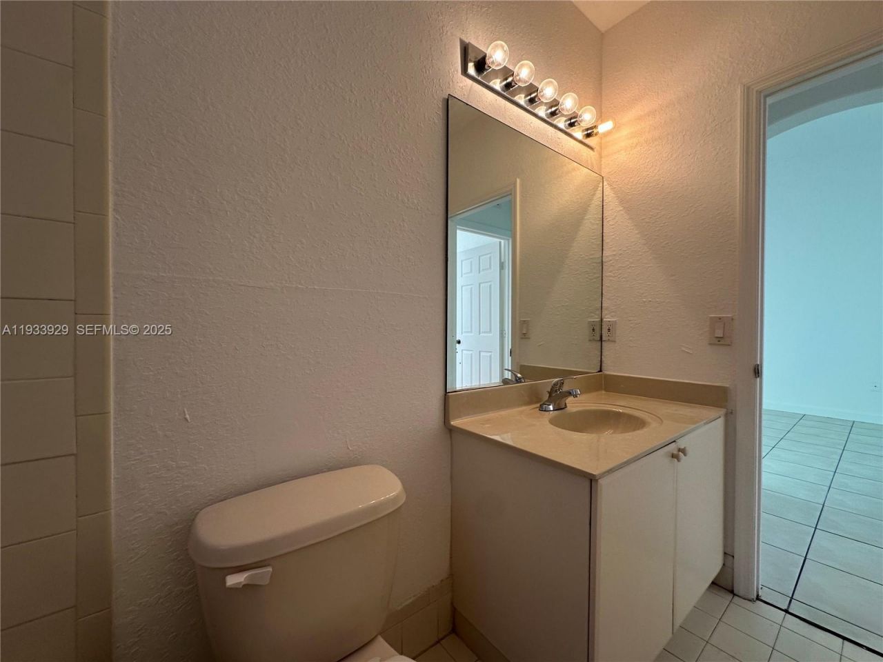 2755 SE 16th Ave , Unit 200, Homestead, FL 33035 Photo