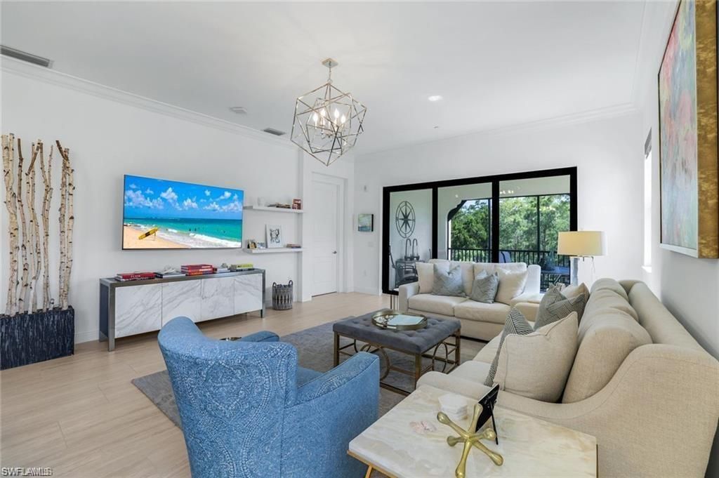 16374 Viansa Way, Unit 302, Naples, FL 34110 Photo