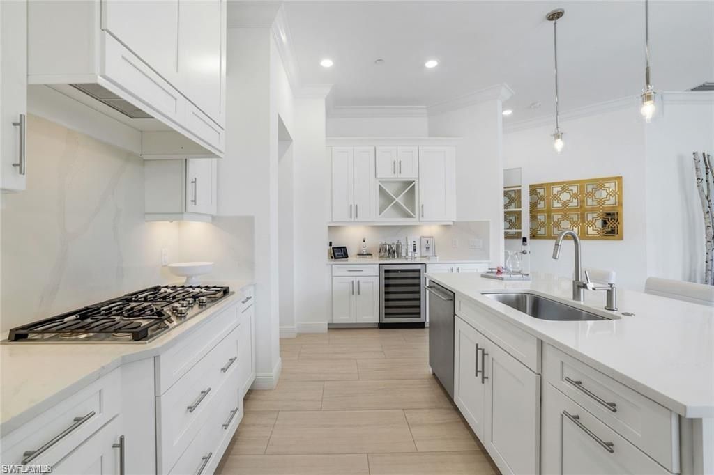 16374 Viansa Way, Unit 302, Naples, FL 34110 Photo