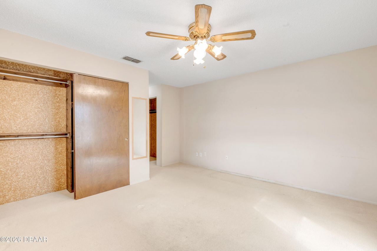 805 S Cooper Street, New Smyrna Beach, FL 32169 Photo