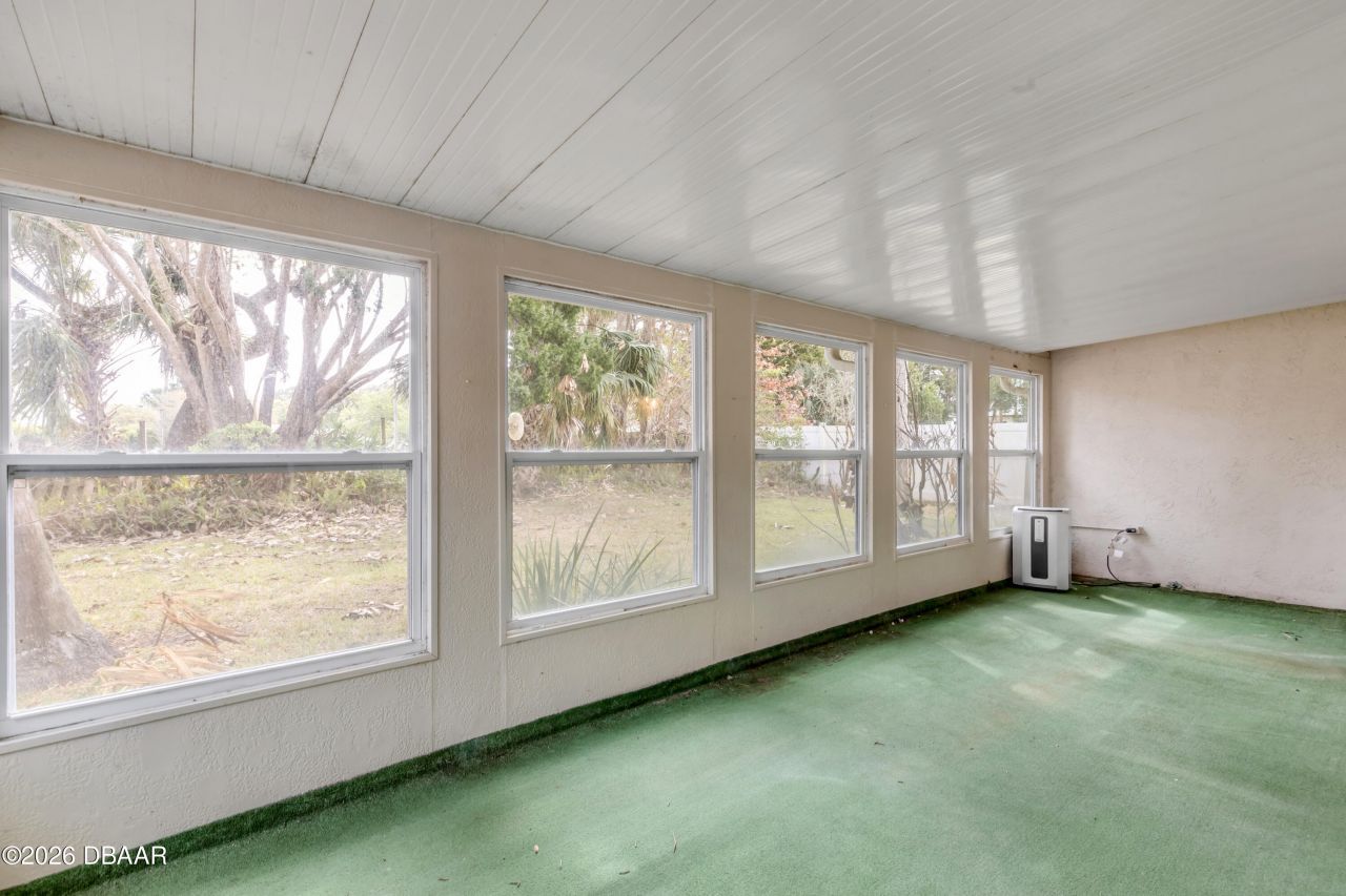 805 S Cooper Street, New Smyrna Beach, FL 32169 Photo