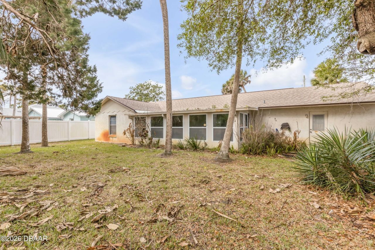 805 S Cooper Street, New Smyrna Beach, FL 32169 Photo