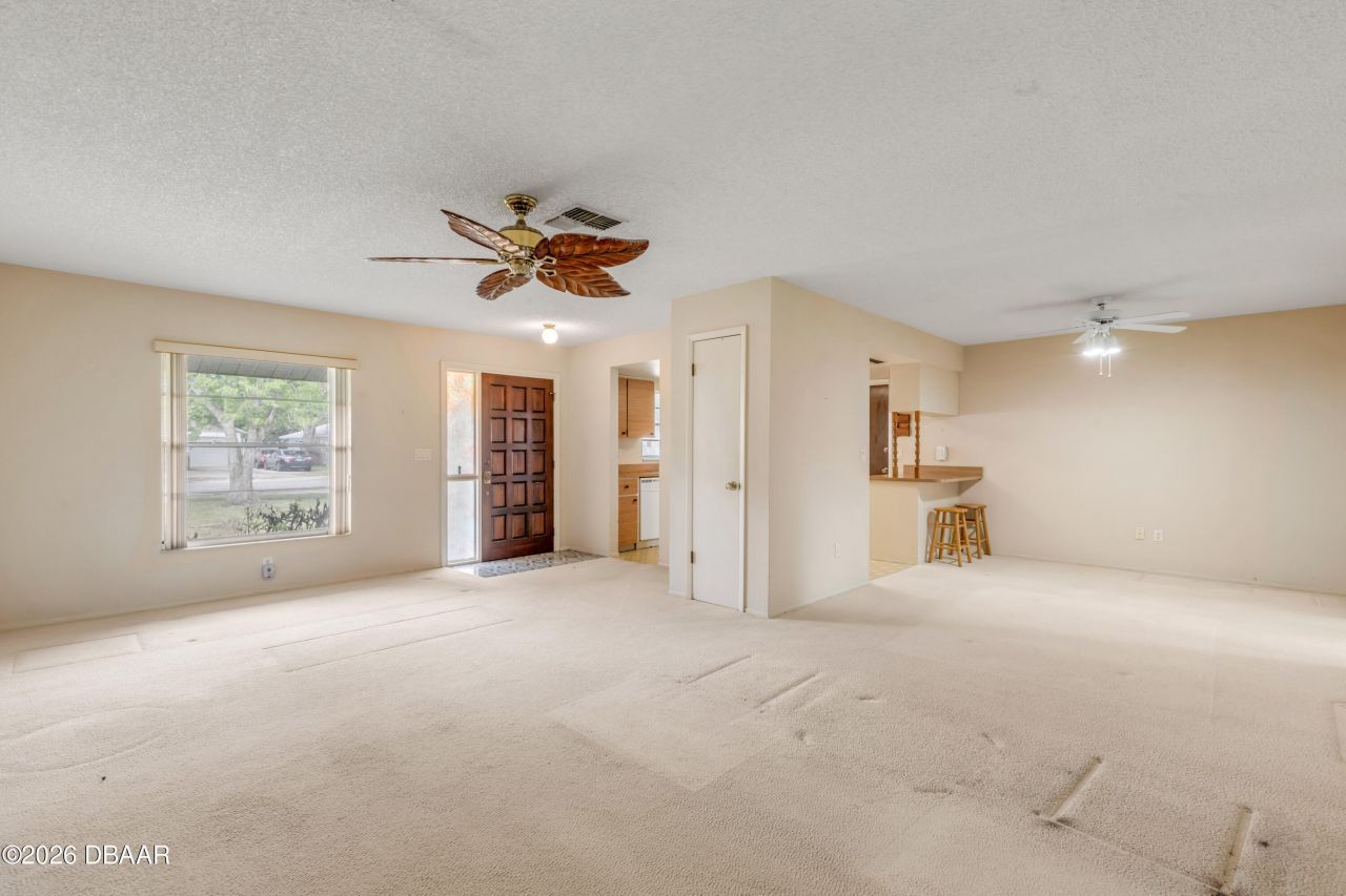 805 S Cooper Street, New Smyrna Beach, FL 32169 Photo