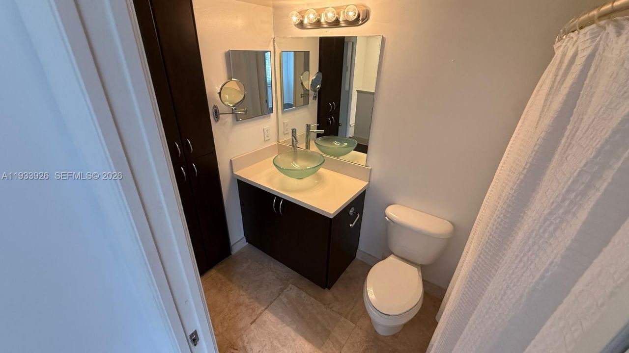 2961 NE 185th St, Unit 1613, Aventura, FL 33180 Photo