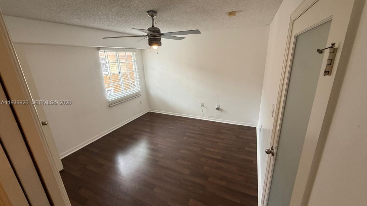 2961 NE 185th St, Unit 1613, Aventura, FL 33180 Photo