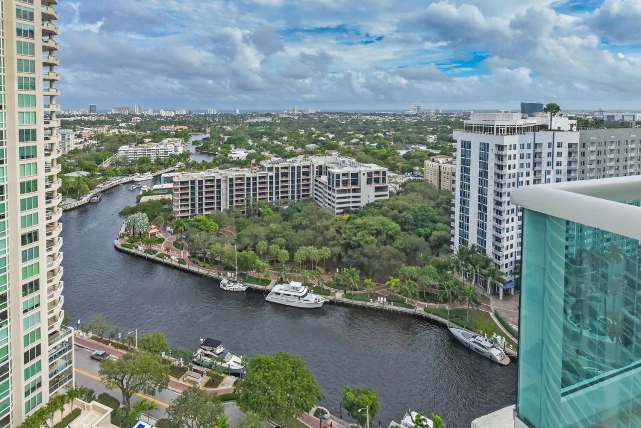 347 N New River Drive, Unit 2303, Fort Lauderdale, FL 33301 Photo