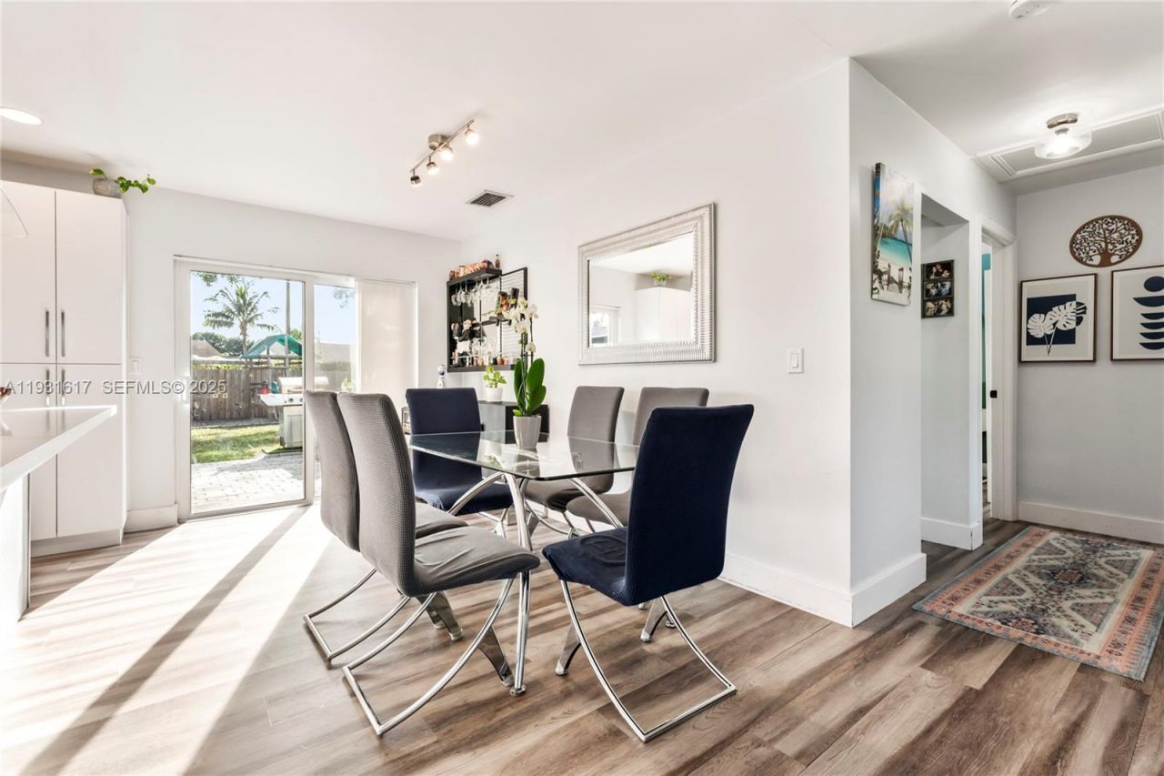 9612 Wyoming Ct , Boca Raton, FL 33434 Photo