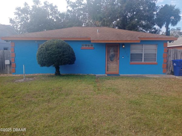 1324 Granada Avenue, Daytona Beach, FL 32118