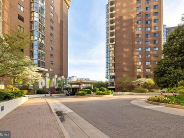 1600 N OAK STREET, Unit 318, ARLINGTON, VA 22209