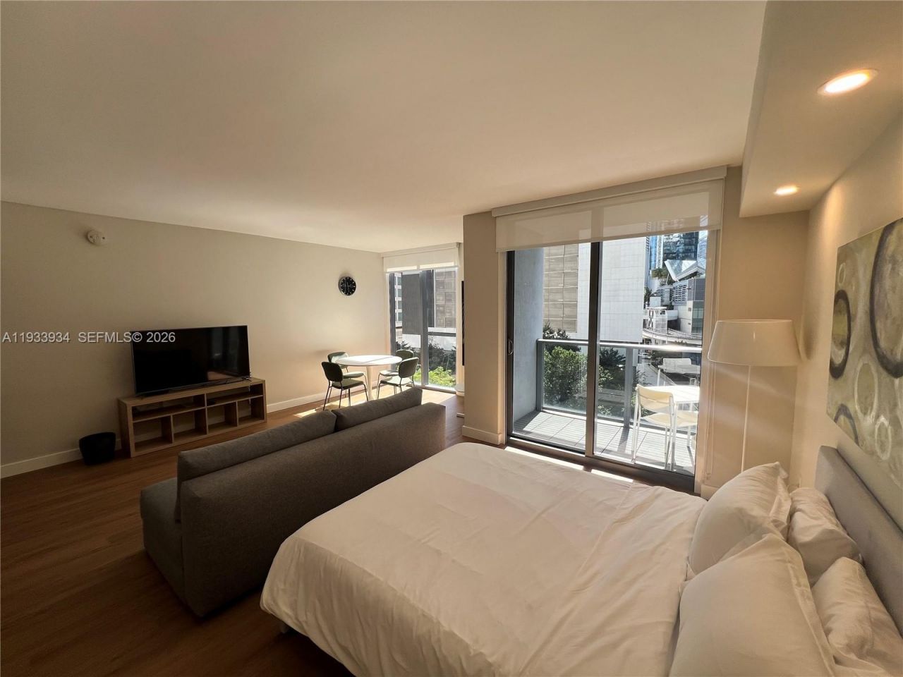 31 SE 6th St, Unit 703, Miami, FL 33131 Photo