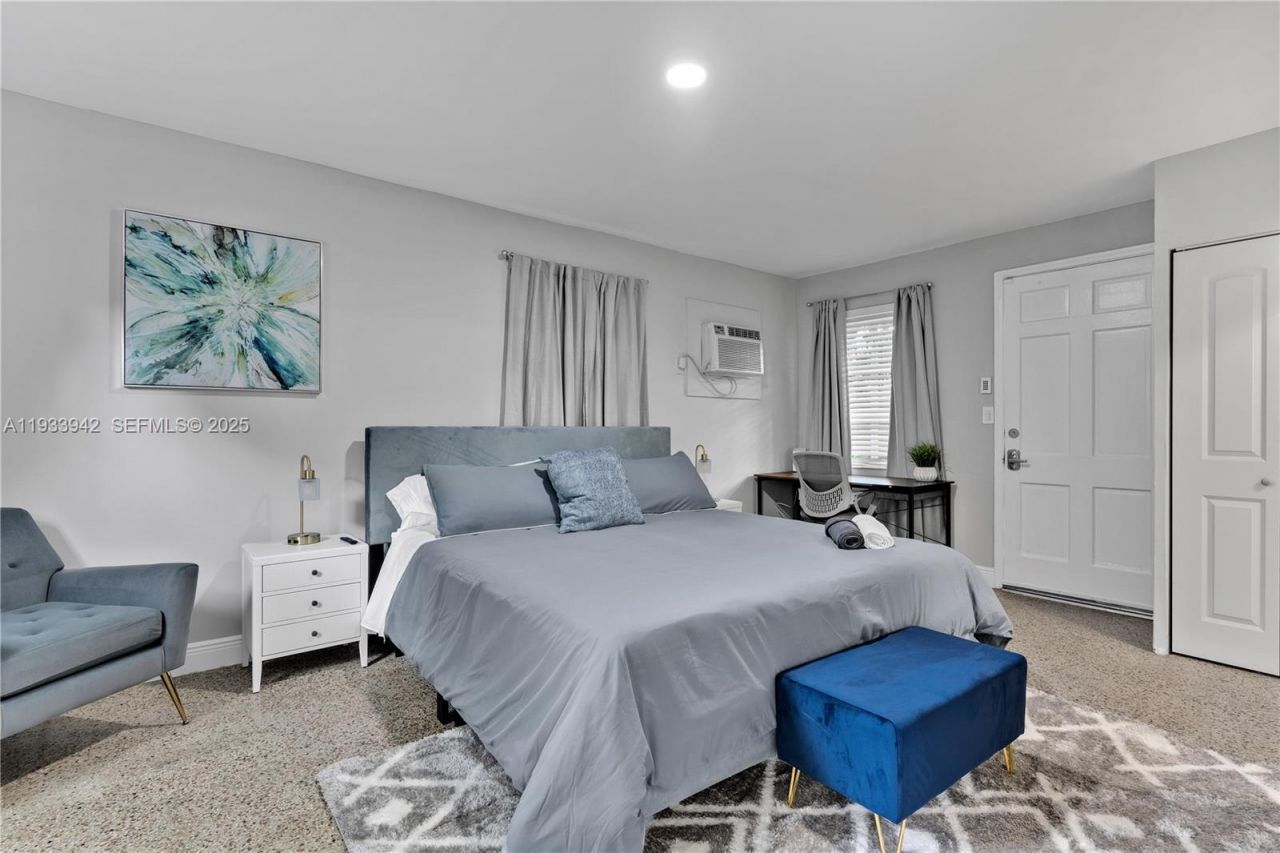 427 NE 107th St, Unit 2, Miami, FL 33161 Photo