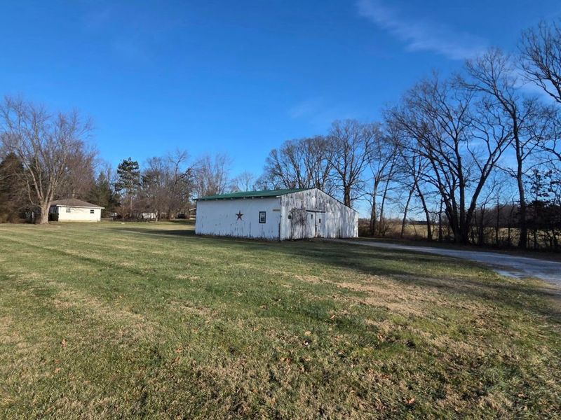 8040 Schleppi Road, Westerville, OH 43081 Photo 7