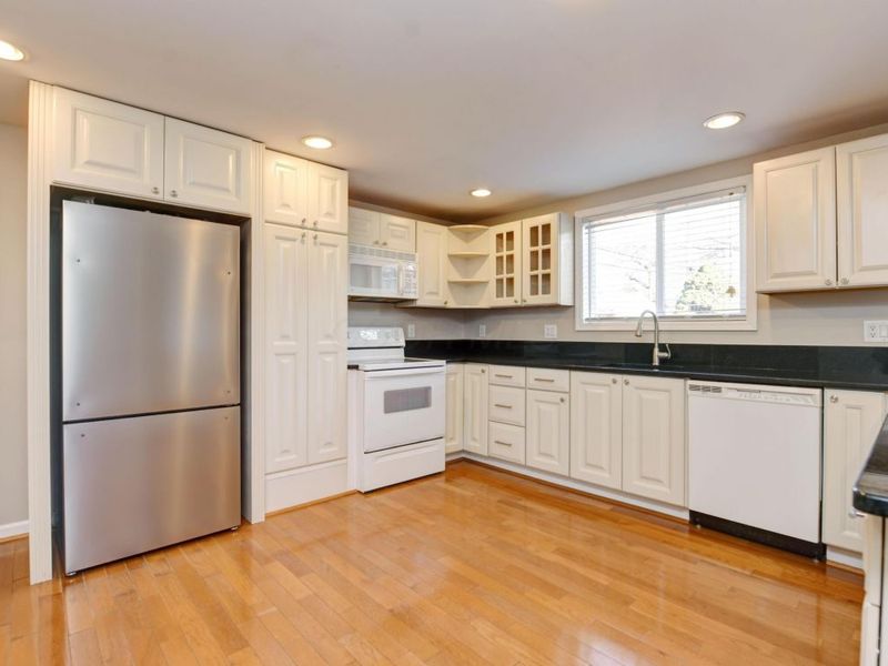 746 Beech Street, Columbus, OH 43206 Photo 10