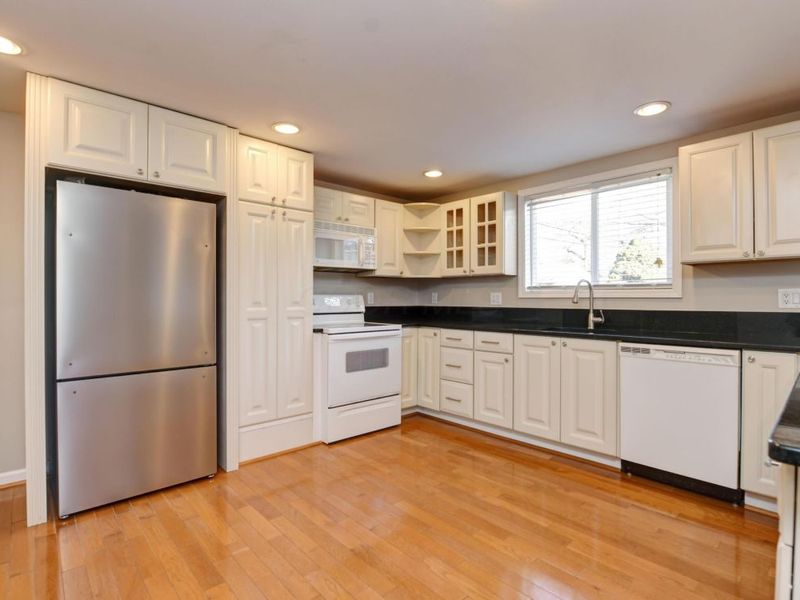 746 Beech Street, Columbus, OH 43206 Photo 11