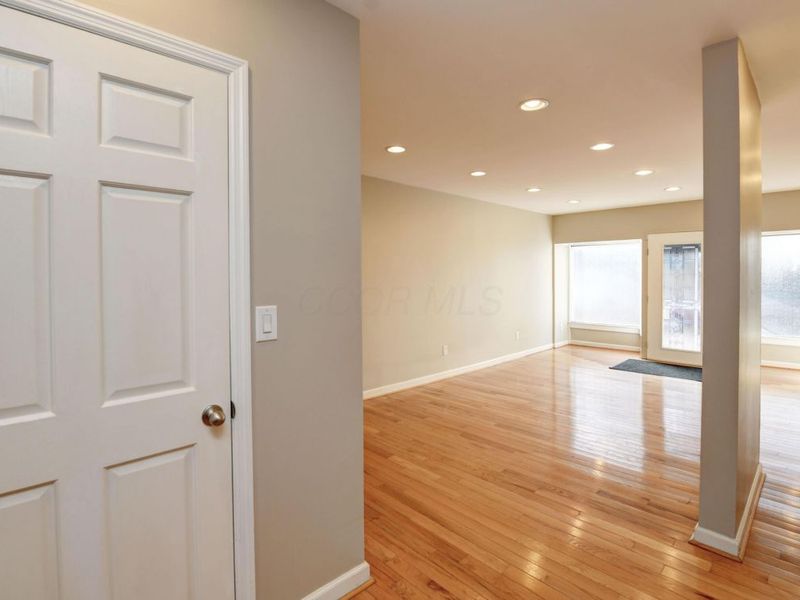 746 Beech Street, Columbus, OH 43206 Photo 6