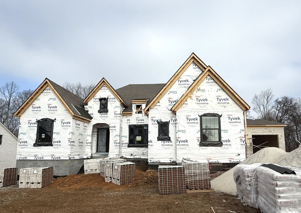 5704 Nola Dr, Arrington, TN 37014 Main Photo