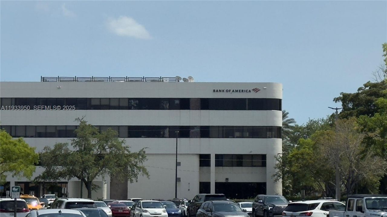 2851 NE 183rd St, Unit 1007E, Aventura, FL 33160 Photo