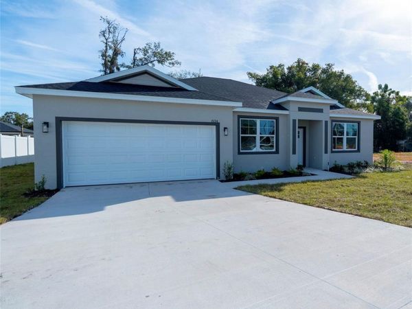 834 N JOANNA AVENUE, TAVARES, FL 32778