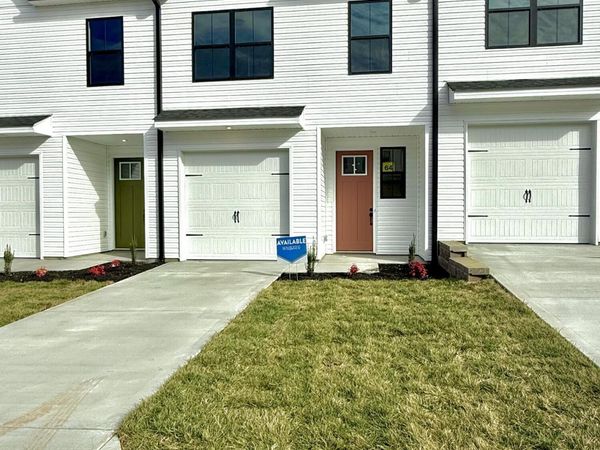 8828 Chapman Trace Way, Knoxville, TN 37920