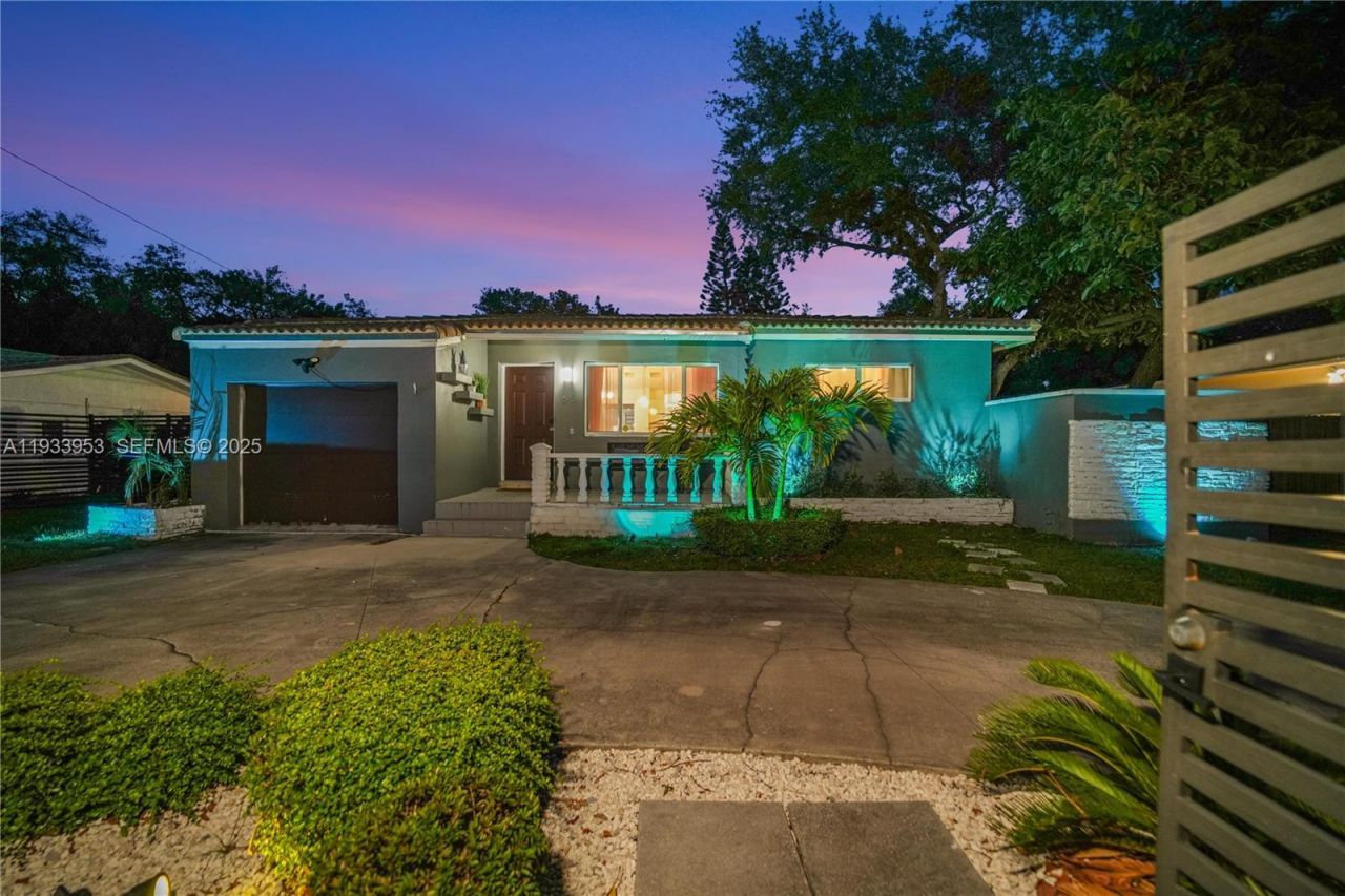 65 NW 116th St, Miami, FL 33168 Photo