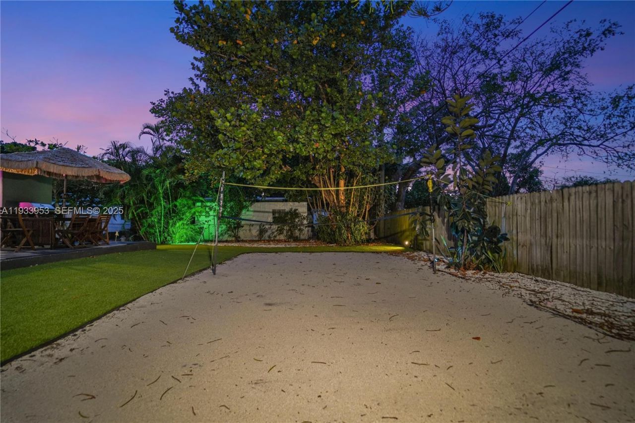 65 NW 116th St, Miami, FL 33168 Photo