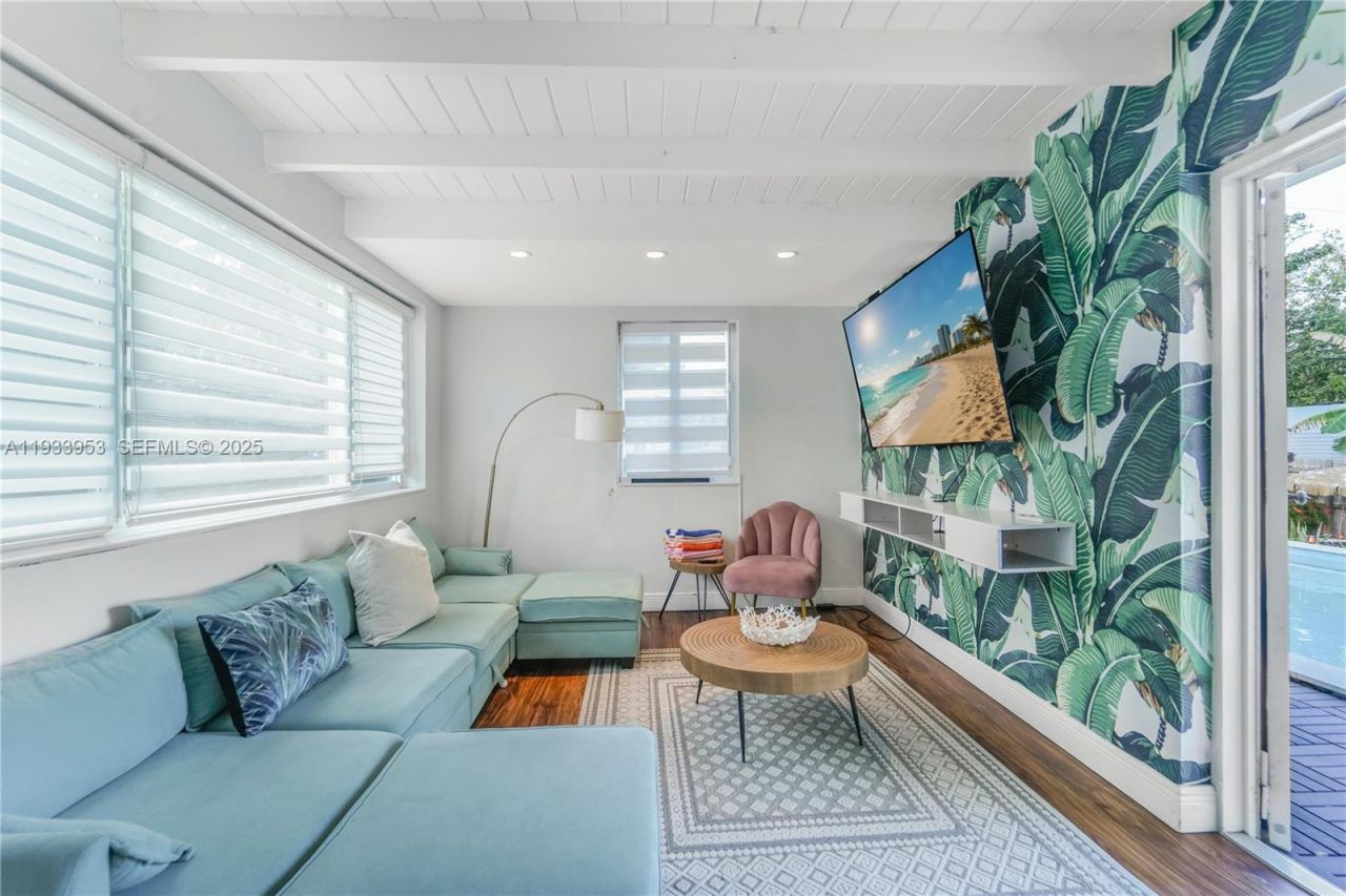 65 NW 116th St, Miami, FL 33168 Photo