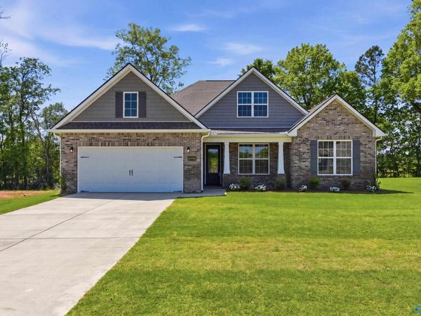 20992 English Ivy Lane, Athens, AL 35611