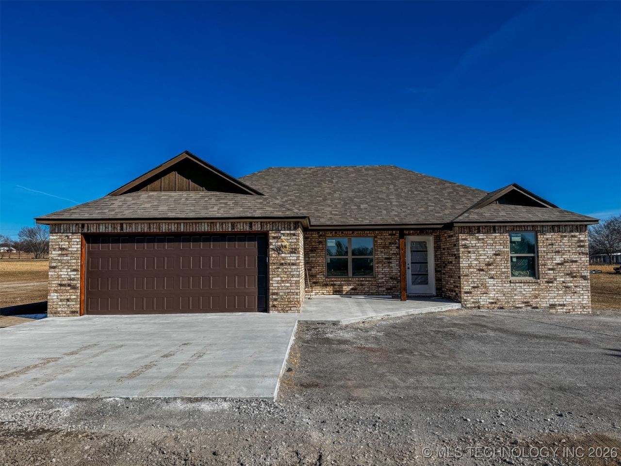 18030 Vaughn Road, Hulbert, OK 74441 Main Photo