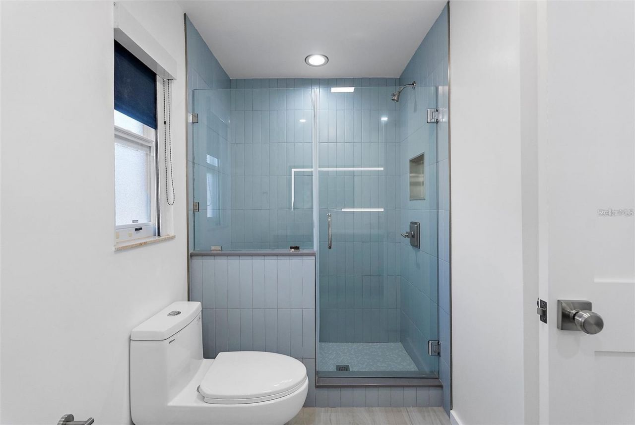 1984 Kansas Avenue Ne, Saint Petersburg, FL 33703 Photo