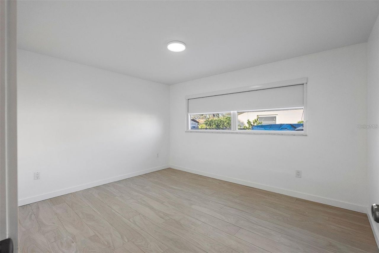 1984 Kansas Avenue Ne, Saint Petersburg, FL 33703 Photo