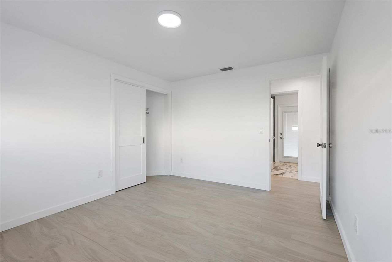 1984 Kansas Avenue Ne, Saint Petersburg, FL 33703 Photo