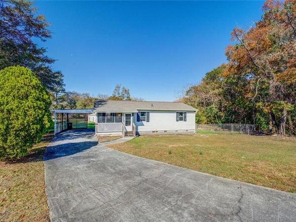 7245 N McDaniel Street N, Lithonia, GA 30058