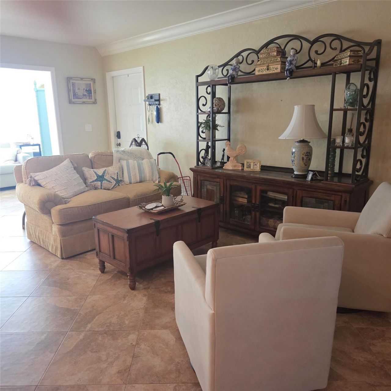 5349 Lakefront Boulevard, Unit B, Delray Beach, FL 33484 Photo