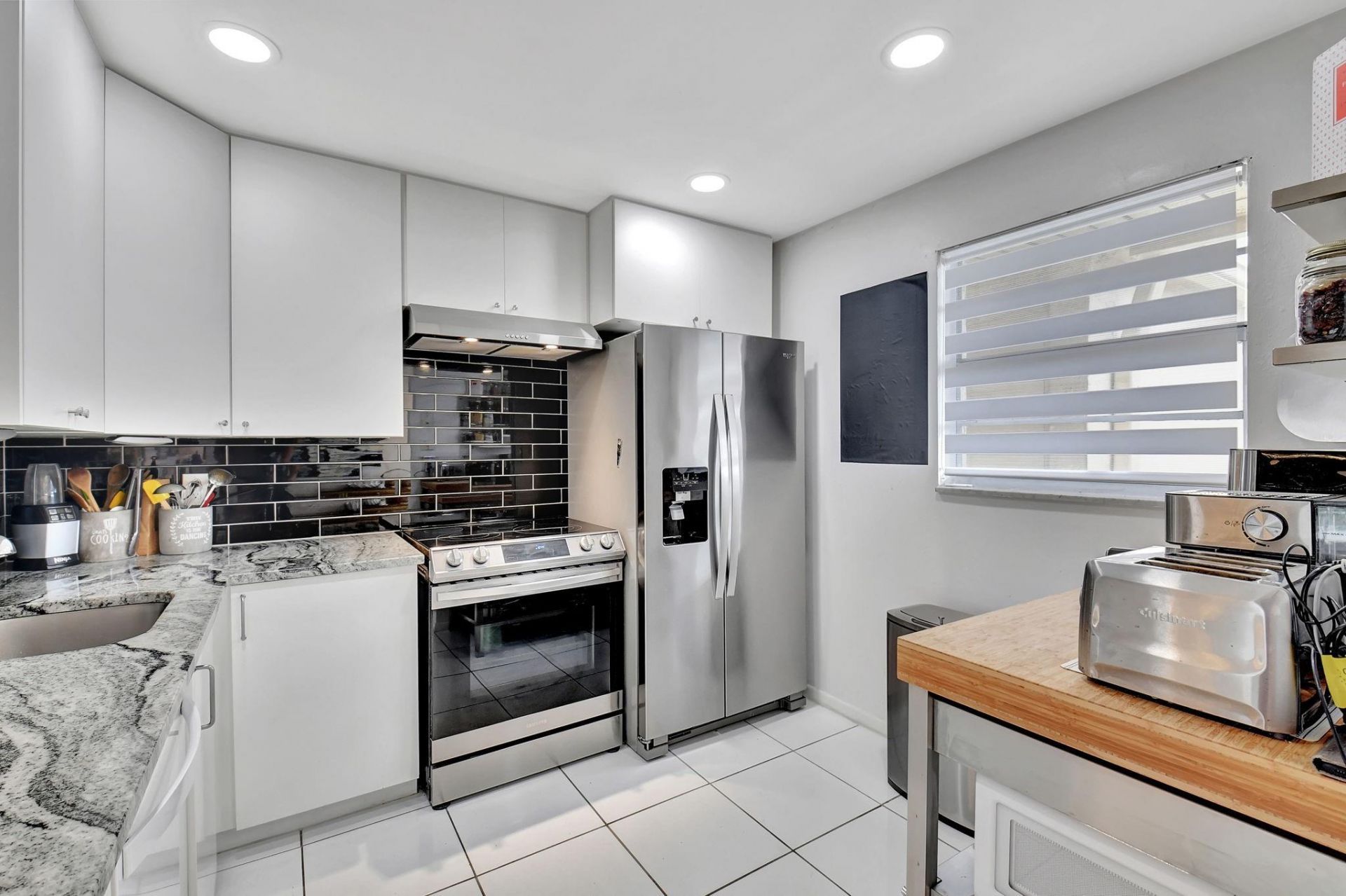 2615 NE 3rd Ct, Unit 411, Boynton Beach, FL 33435 Photo