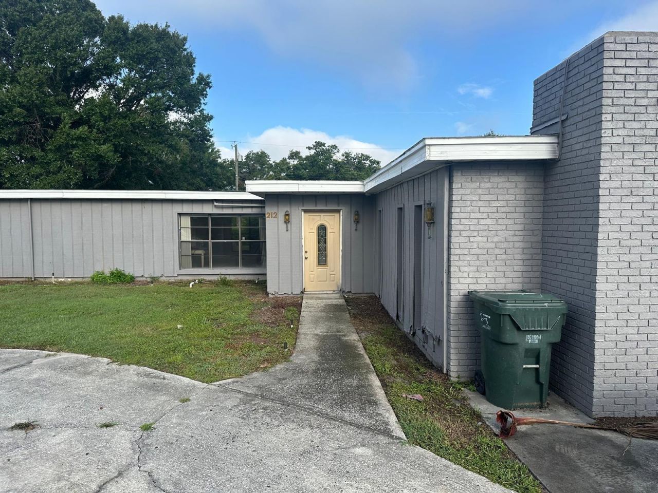 212 N Chestnut Road, Lakeland, FL 33815 | MLS ID TB8458179