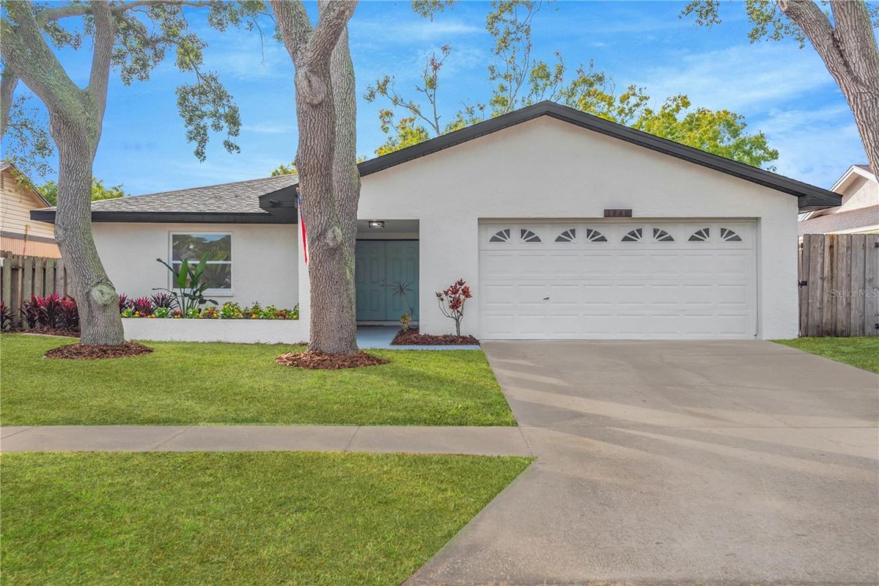 1948 Dodge Circle, Clearwater, FL 33760 Photo