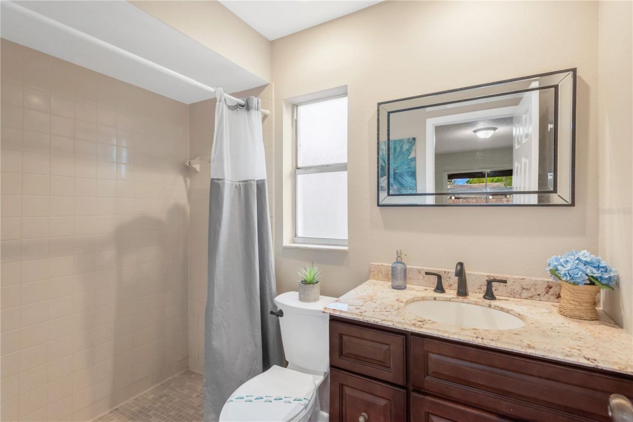 1948 Dodge Circle, Clearwater, FL 33760 Photo