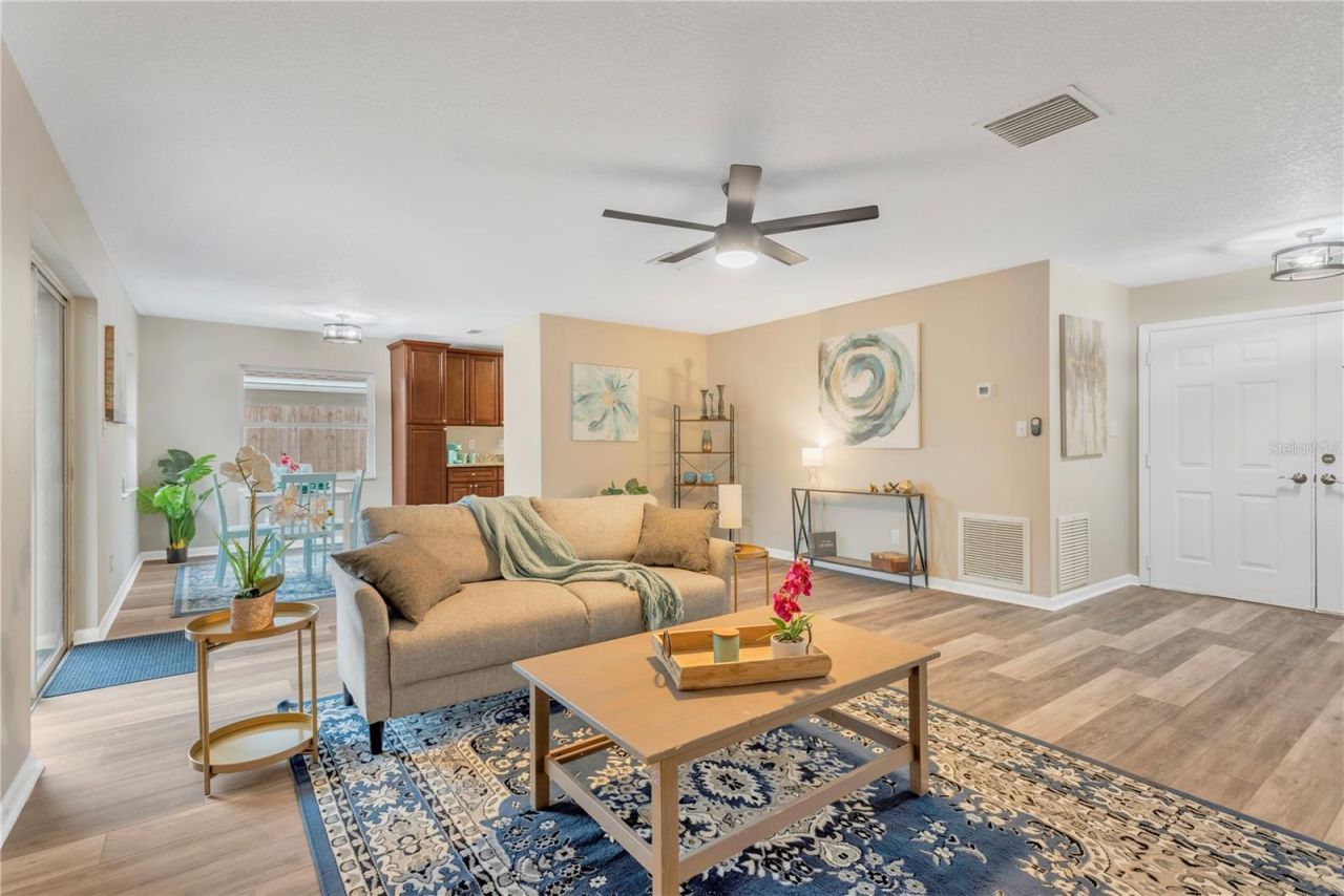 1948 Dodge Circle, Clearwater, FL 33760 Photo