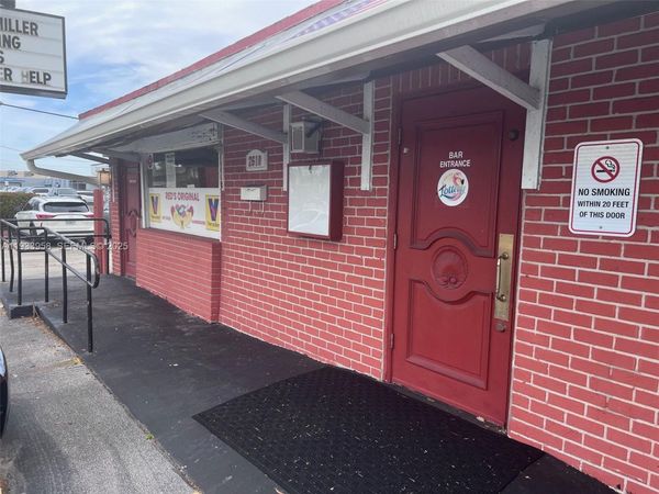 2610 N Dixie Hwy, Wilton Manors, FL 33334