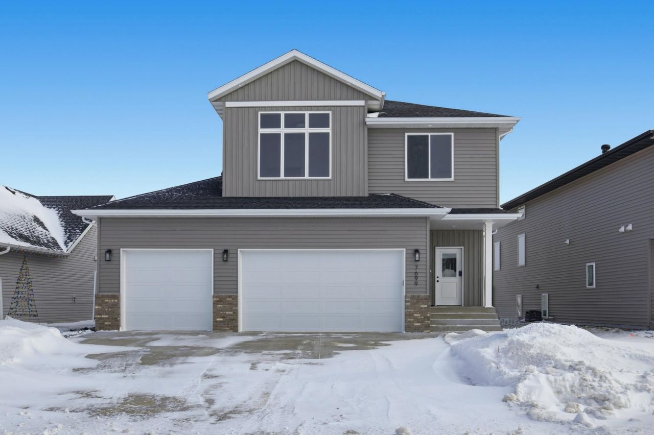 7699 Cub Creek Way, Horace, ND 58047 Main Photo