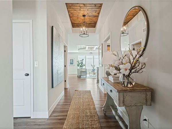 18375 W 205th Street, Spring Hill, KS 66083