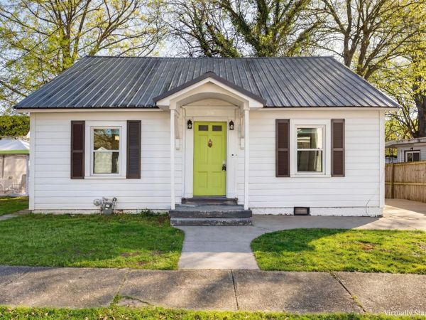 206 Jefferson St, Fayetteville, TN 37334