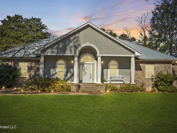 5499 Whetstone Road, D'Iberville, MS 39540