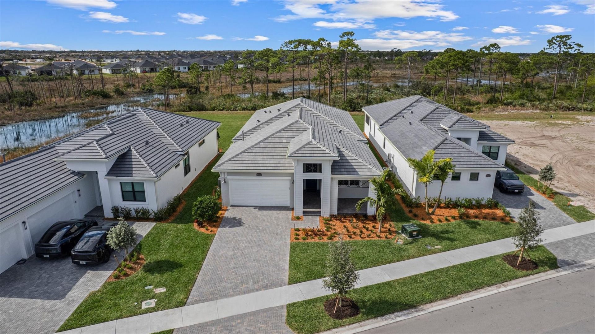 13777 SE Blackwood Drive, Port Saint Lucie, FL 34984 Photo