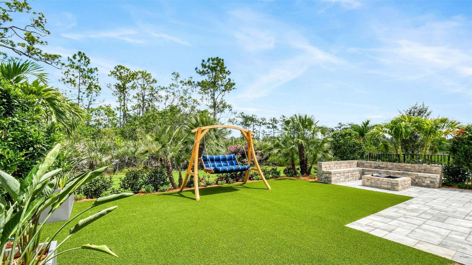 13777 SE Blackwood Drive, Port Saint Lucie, FL 34984 Photo