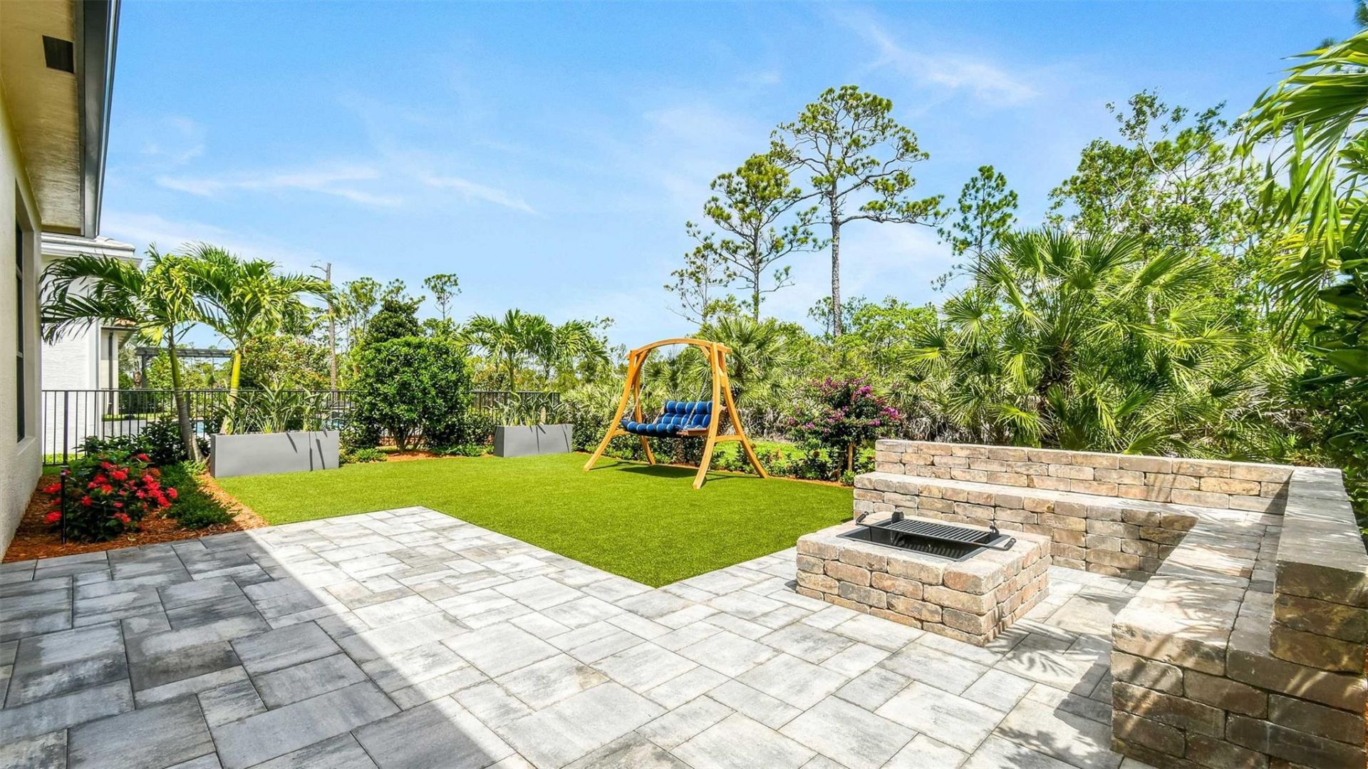 13777 SE Blackwood Drive, Port Saint Lucie, FL 34984 Photo